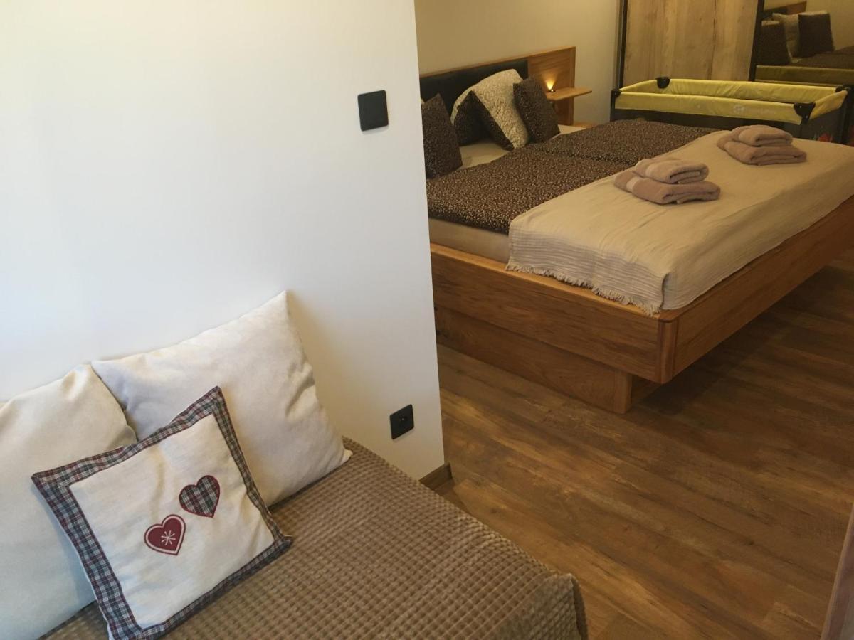 Apartman S Vyhladom Na Stity Ovruc 312 Štrbské Pleso Exterior foto